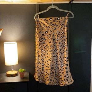 Leopard print silk midi skirt